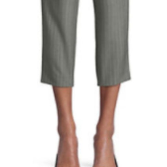 Mo & Co - Striped Paperbag Pants - Picture 2 of 3